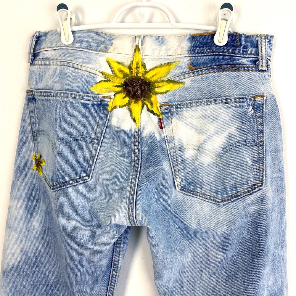 Levi’s Jeans Custom Painted & Distressed Denim - Picture 3 of 16